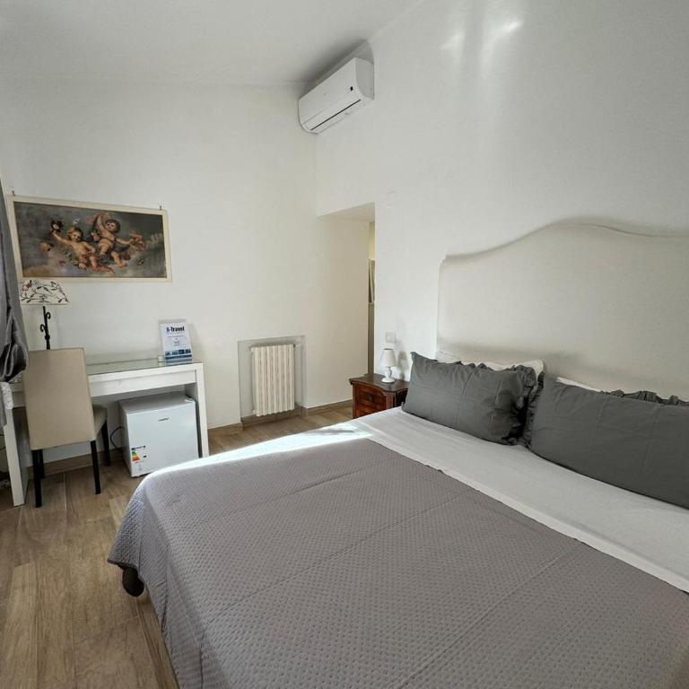 B&B CASA GARGIULO - Deluxe Double or Twin Room - 3