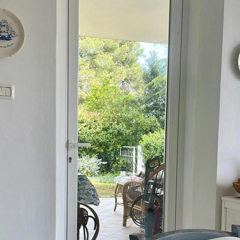 Villa Pentalocale con Piscina e spiaggia incluse Taunus Vacanze Villa Girasoli - Villa - 31
