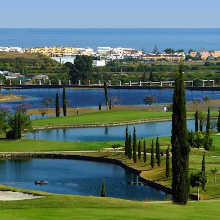 Luxury Villa Near Marbella with Private Pool, Jacuzzi & Modern Amenities - Villa - 63