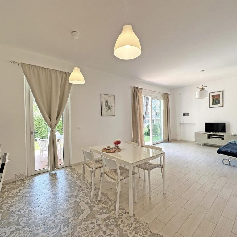 612 - Bellissimo trilocale nuovo a Marcelli, climatizzato con ampio giardino - SPIAGGIA WHITE BEACH CLUB INCLUSA - Appartamento con 2 Camere da Letto - 5