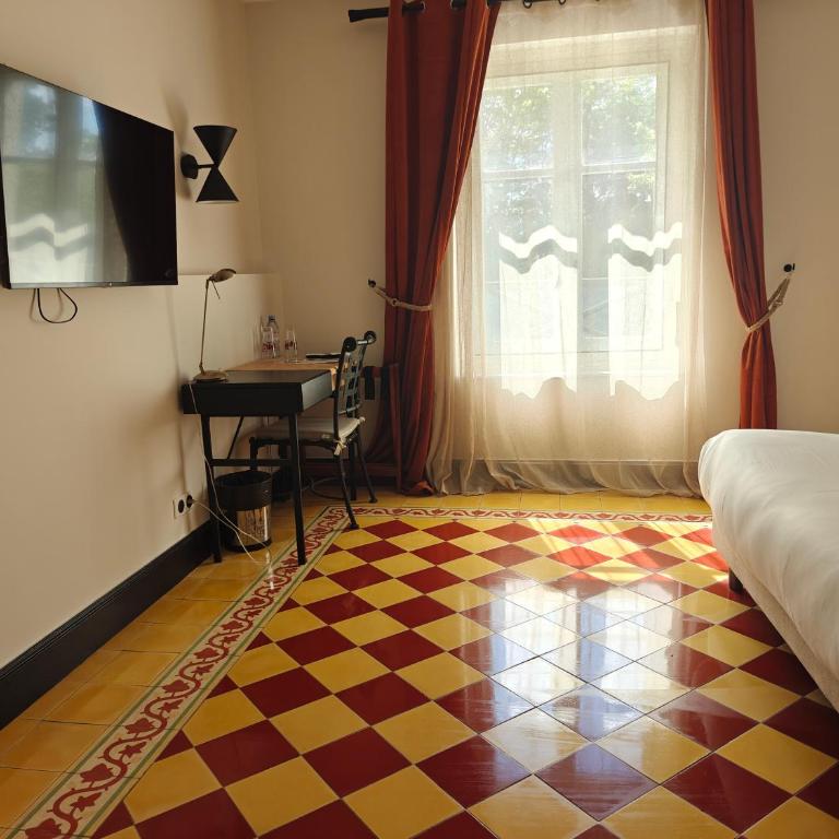 Hôtel l'Arena - Chambre Double - Accessible aux Personnes à Mobilité Réduite - 1