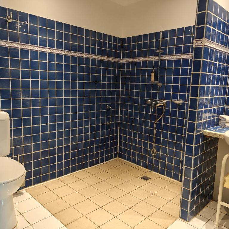 Hôtel l'Arena - Chambre Double - Accessible aux Personnes à Mobilité Réduite - 6