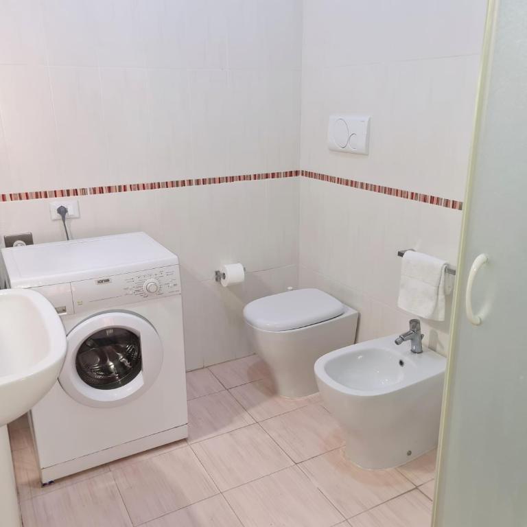 Residenza Orchidea in baia verde - Three-Bedroom Apartment - 6