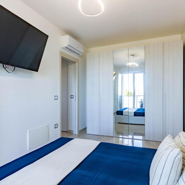 Appartamento Zara Deluxe 3P - MyHo Casa - Two-Bedroom Apartment - 11