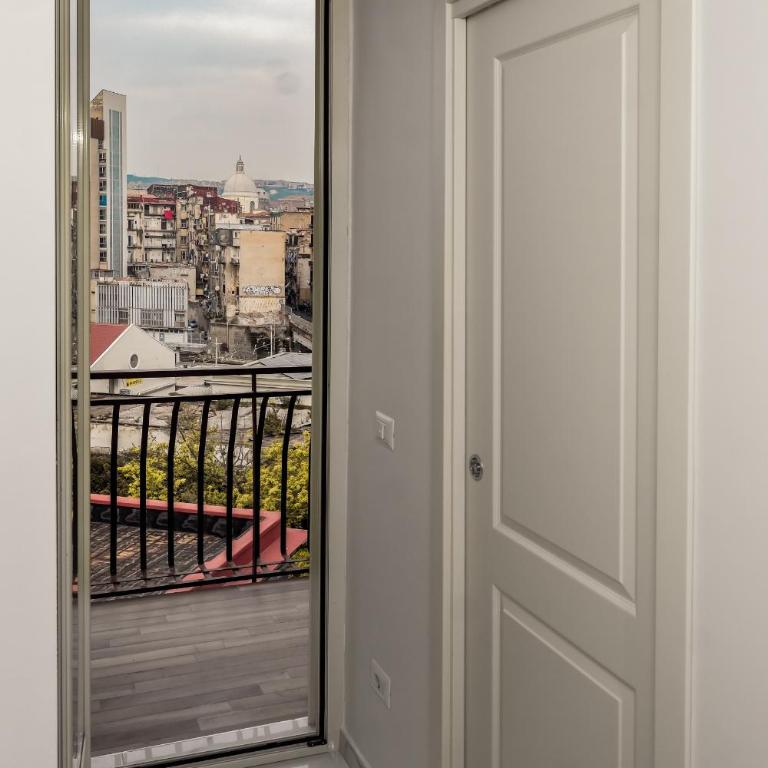 LoveDream - Camera King con Balcone - 8