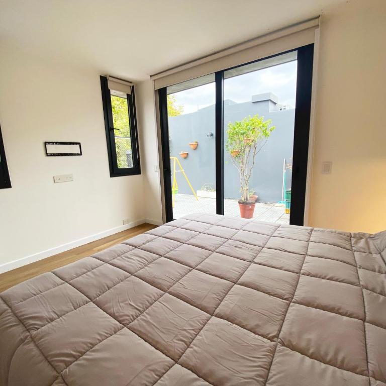 MODERNO, ESPACIOSO Y FAMILIAR, GRAN UBICACION!! - Two-Bedroom Apartment - 6