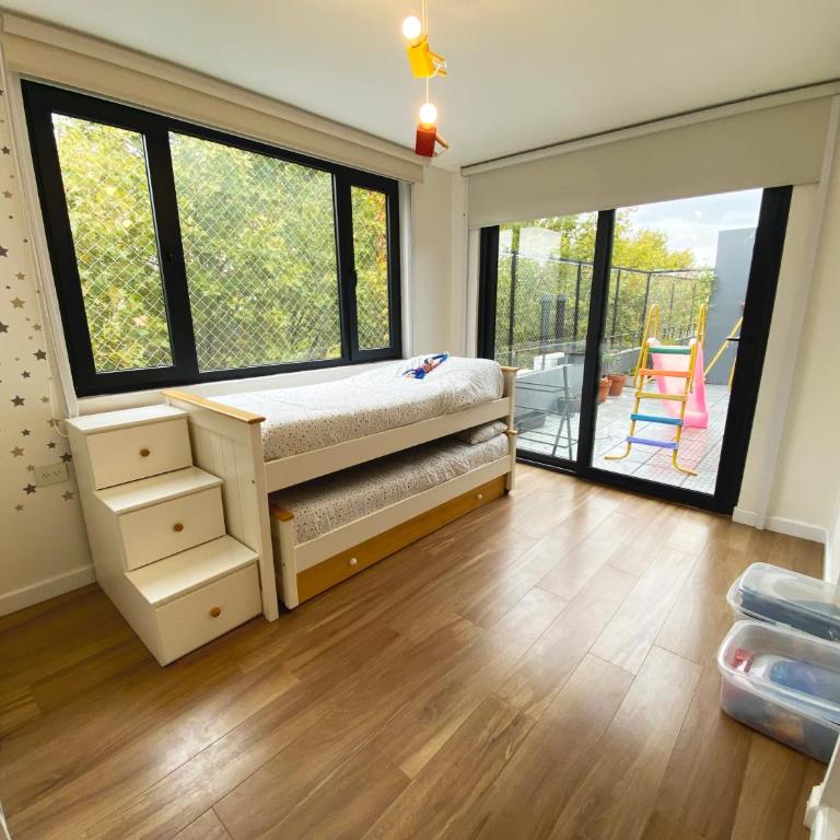MODERNO, ESPACIOSO Y FAMILIAR, GRAN UBICACION!! - Two-Bedroom Apartment - 7