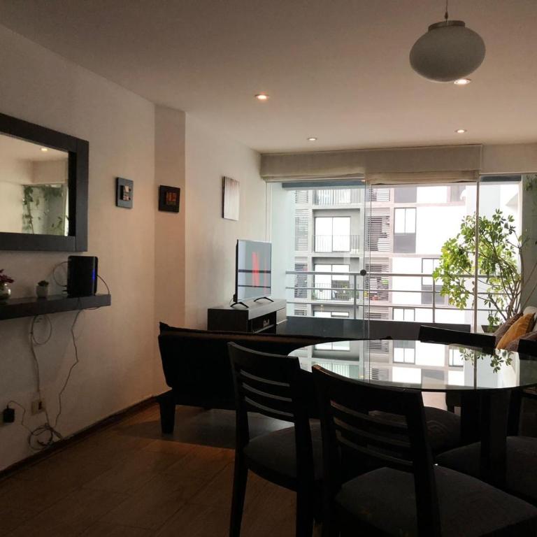 Cozy Apartment Miraflores - Two-Bedroom Apartment with Balcony - 26