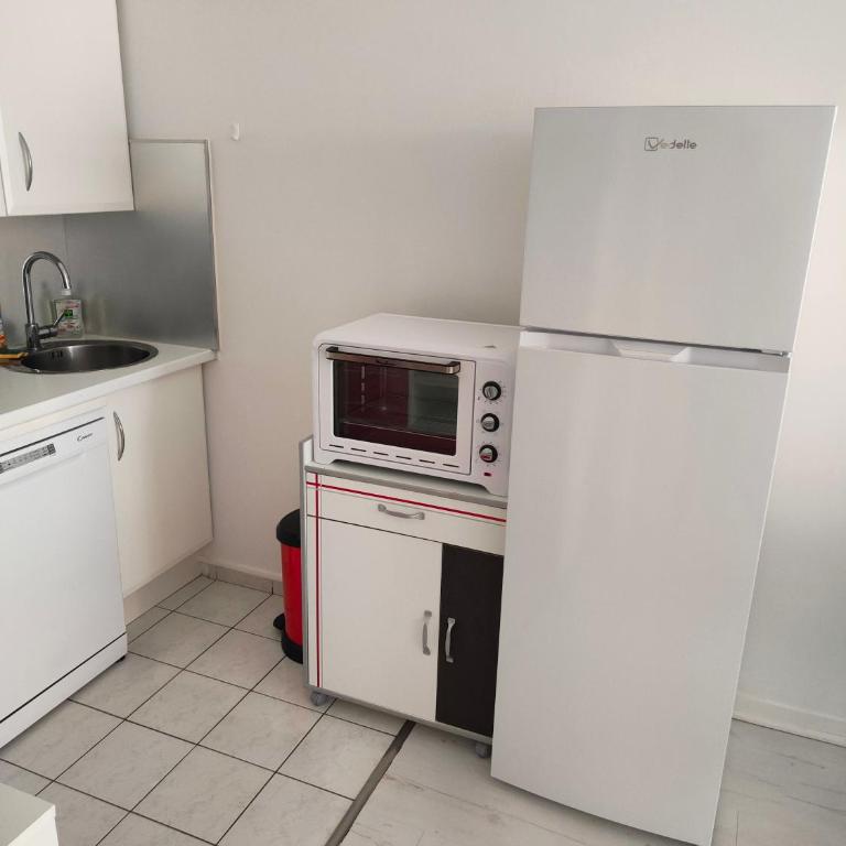 Appartement 2 Pièces avec une grande terrasse, 3 étoiles, Wifi, Box pour véhicule et vélos - Apartment mit 1 Schlafzimmer - 10
