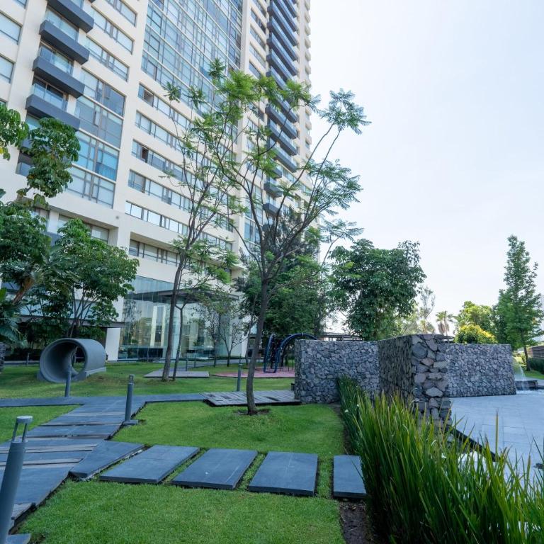 Luxury Escape near Andares Modern Retreat - Apartment - 3