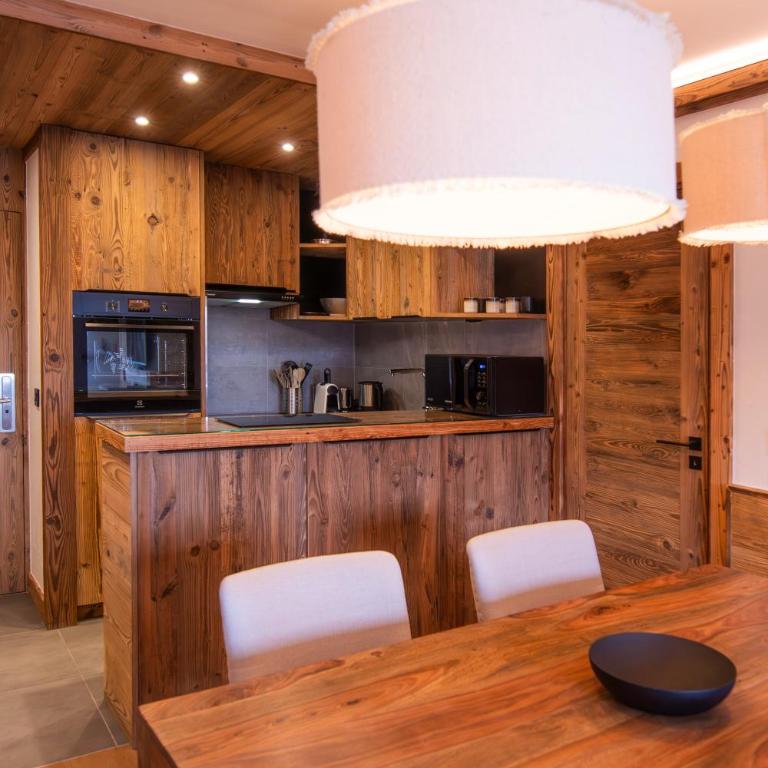 Arcs 1950 Appartement Luxe type chalet 5 à 7 personnes Vue imprenable sur le Montblanc skis aux pieds - Apartment mit Blick auf die Berge - 21
