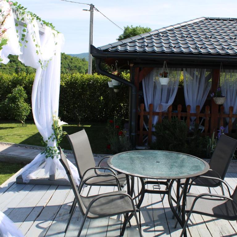 AM Una Lux House - Villa - 23