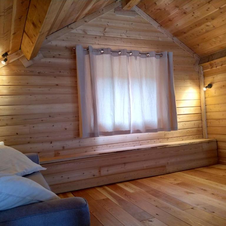 Le grenier du Roux - Appartement 3 Chambres avec Vue sur la Montagne - 9