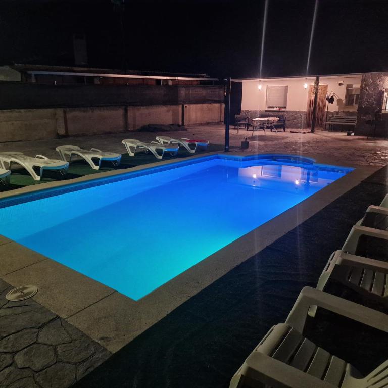 Donde JAVI Chalet con piscina 50 minutos madrid en escalona - Casa de 2 dormitorios - 42