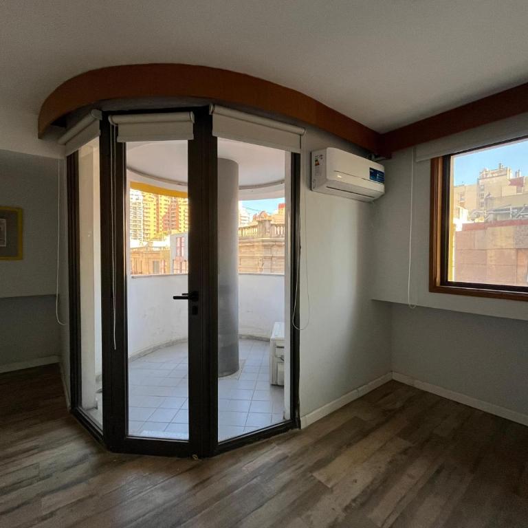 Plan Córdoba Centro - Suite con balcón - 12
