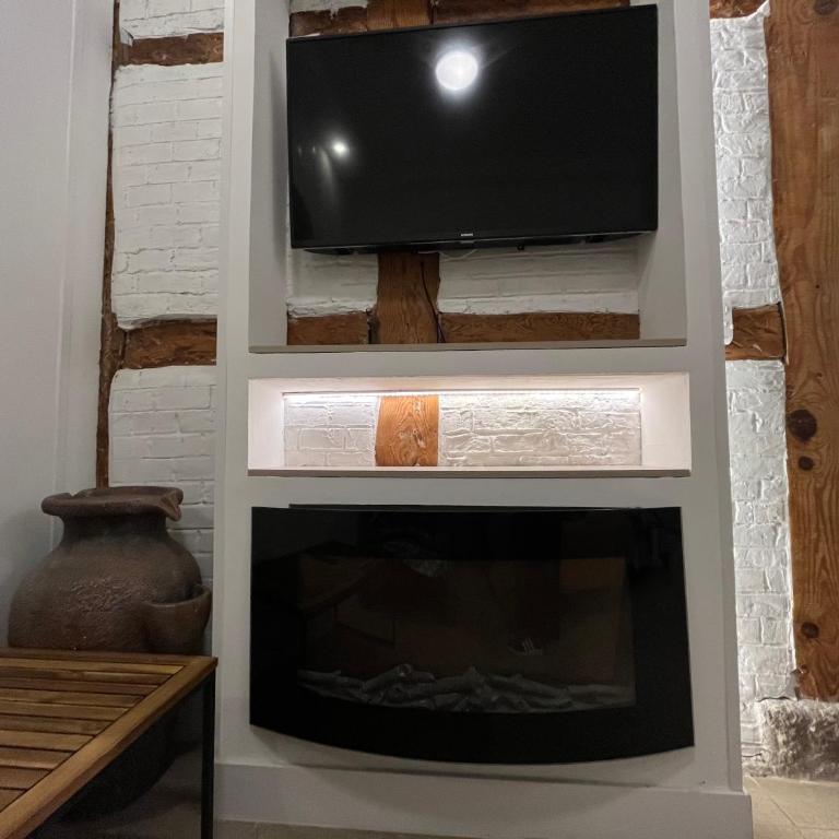 LOFT Style 10 centro madrid - Three-Bedroom Apartment - 7