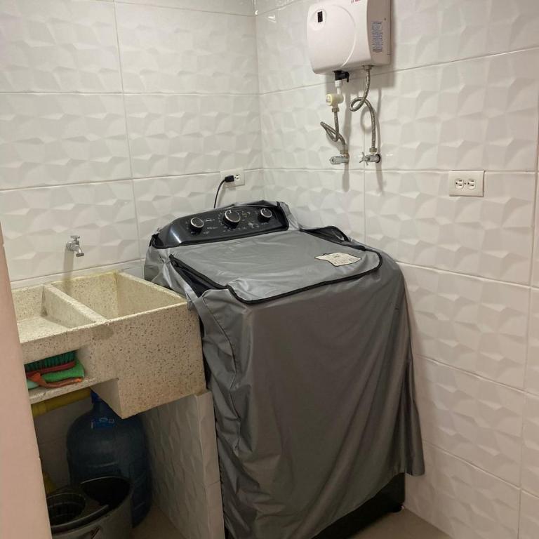 Hermoso apartamento con zona social - Apartamento de 3 dormitorios - 9