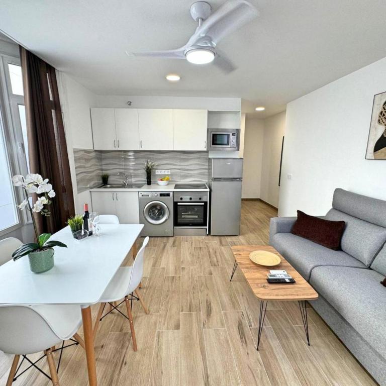 Silver Wish Holiday Home - Apartment - 2