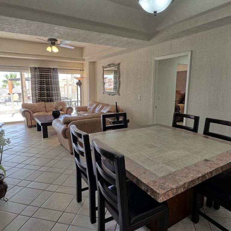 Las Palmas Resort - Two-Bedroom Apartment - 7