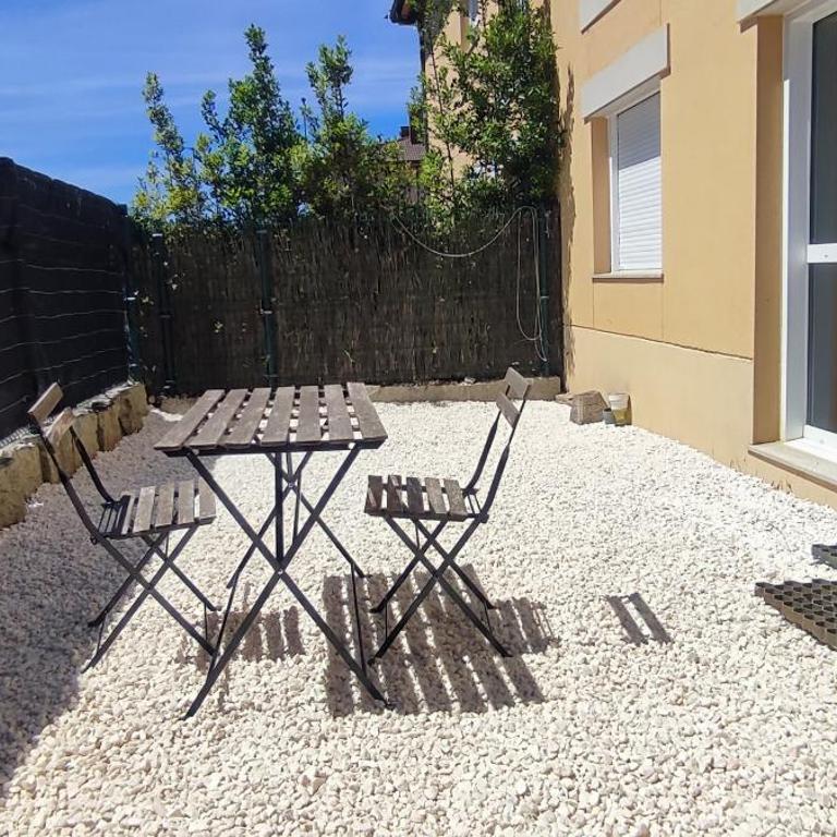 Apartamento en Miño - Apartamento de 1 dormitorio - 2