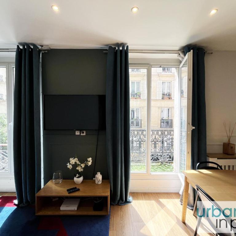 Urban Flat 24 - Charming Home in Paris - Appartement - 22