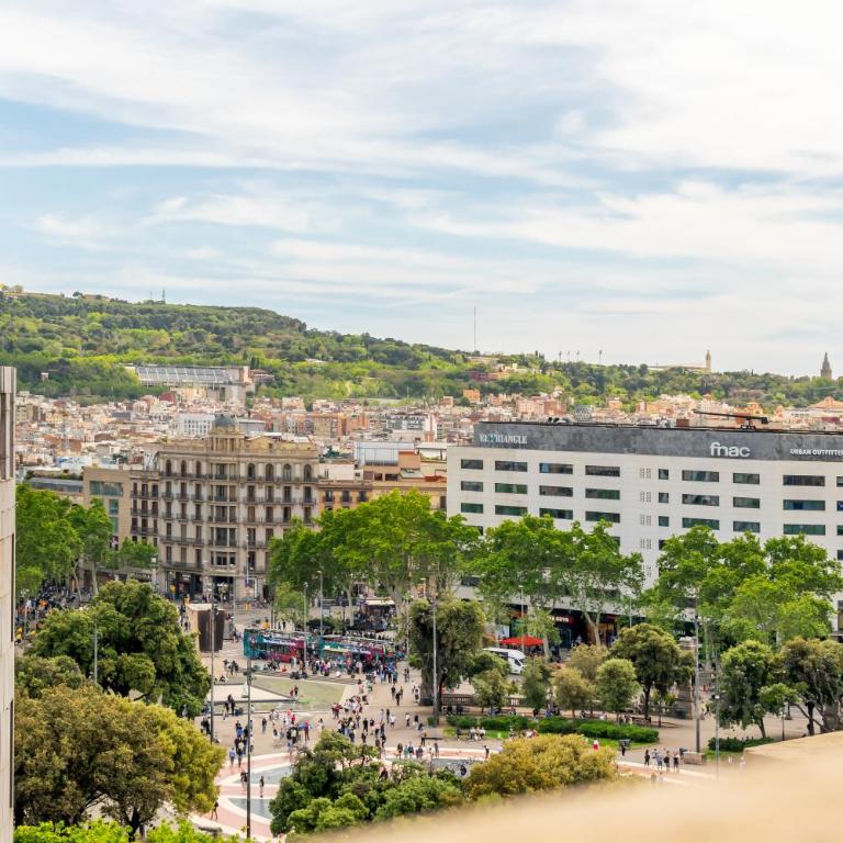 Unique Rentals - Placa Catalunya Central Apartments - Apartment - 10