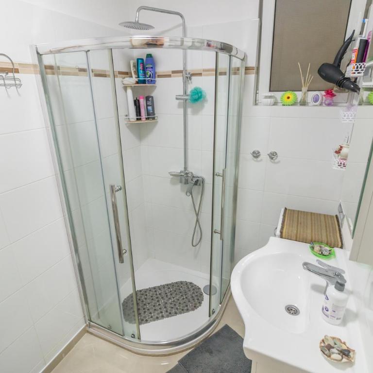 Apartmani Vesić - Apartman sa 3 Spavaće Sobe - 17
