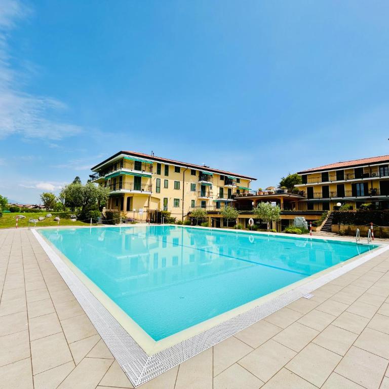 Little Venezia Apt - Relax in Piscina Fronte Lago - Appartamento con 2 Camere da Letto - 2