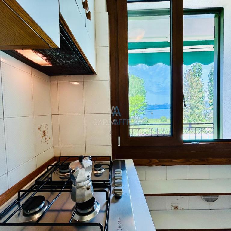 Little Venezia Apt - Relax in Piscina Fronte Lago - Appartamento con 2 Camere da Letto - 15