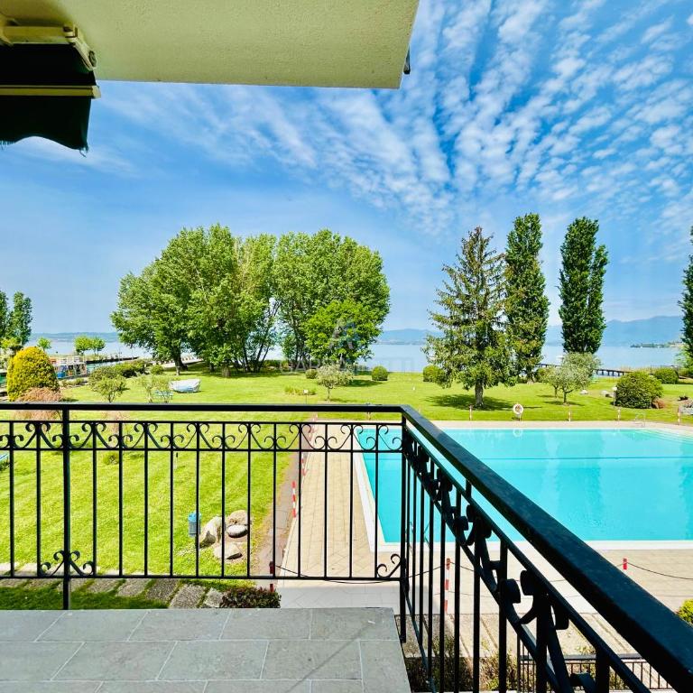 Little Venezia Apt - Relax in Piscina Fronte Lago - Appartamento con 2 Camere da Letto - 18