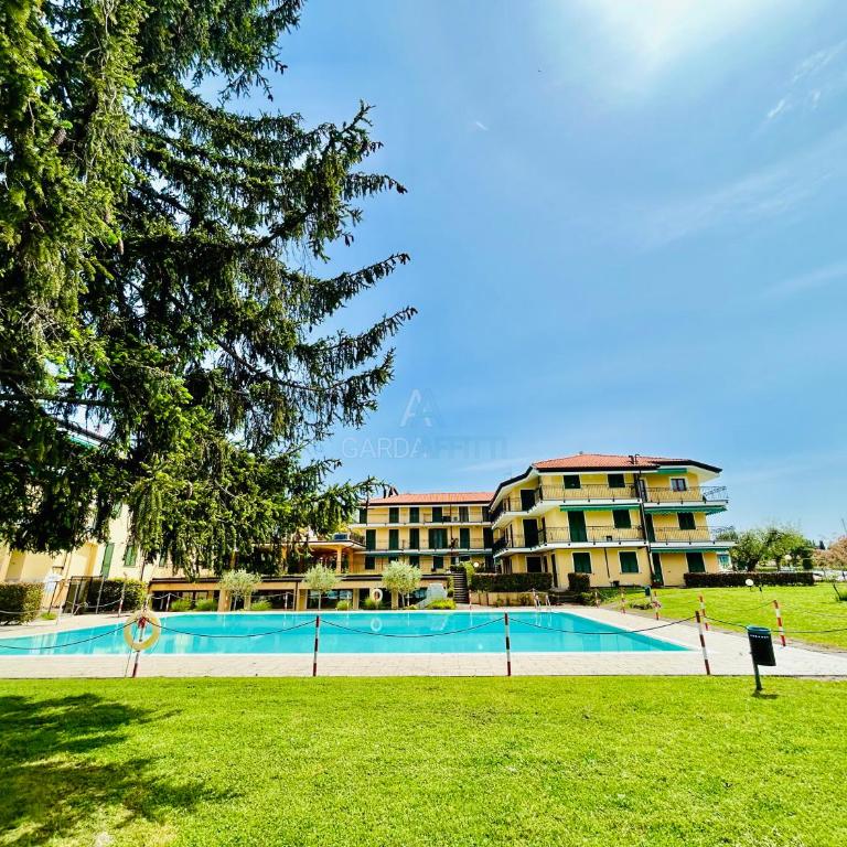 Little Venezia Apt - Relax in Piscina Fronte Lago - Appartamento con 2 Camere da Letto - 3