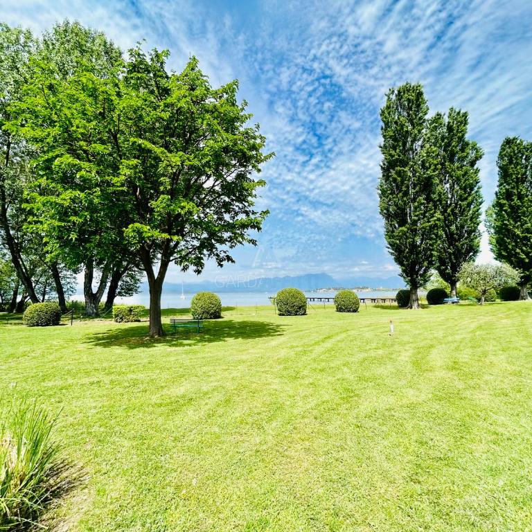 Little Venezia Apt - Relax in Piscina Fronte Lago - Appartamento con 2 Camere da Letto - 40