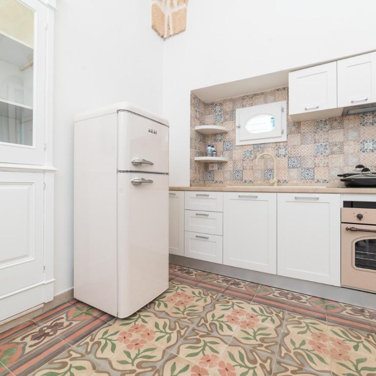 Elegance Staffa Rooms 200 metri dal centro storico - Two-Bedroom House - 41