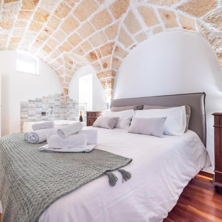Elegance Staffa Rooms 200 metri dal centro storico - Two-Bedroom House - 22