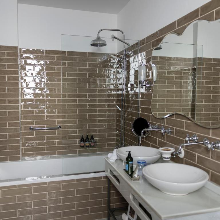 Hotel Gravina 51 - Habitación Superior - 4
