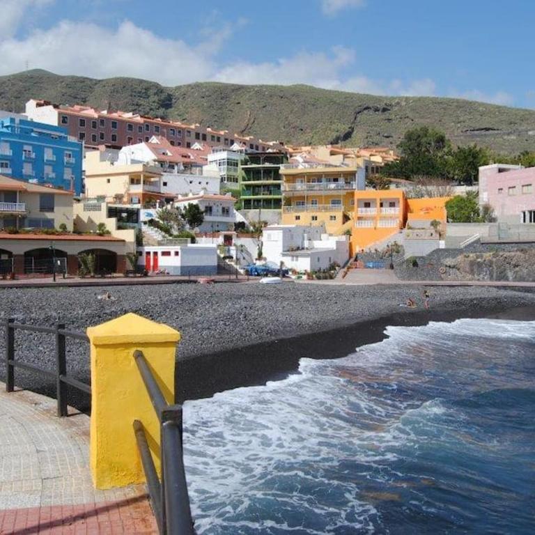 Las Caletillas vacations, 20 meters from the beach - Apartamento de 2 dormitorios - 19