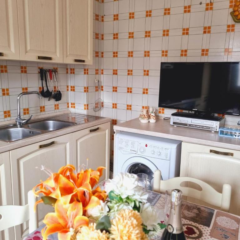 Residenza girasole - Appartamento con 2 Camere da Letto - 3