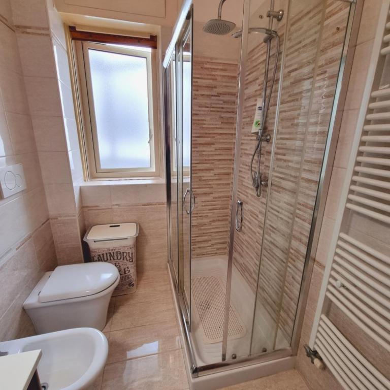 Residenza girasole - Appartamento con 2 Camere da Letto - 11