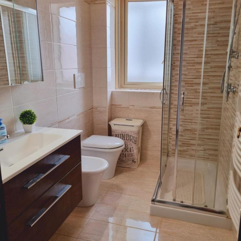Residenza girasole - Appartamento con 2 Camere da Letto - 8