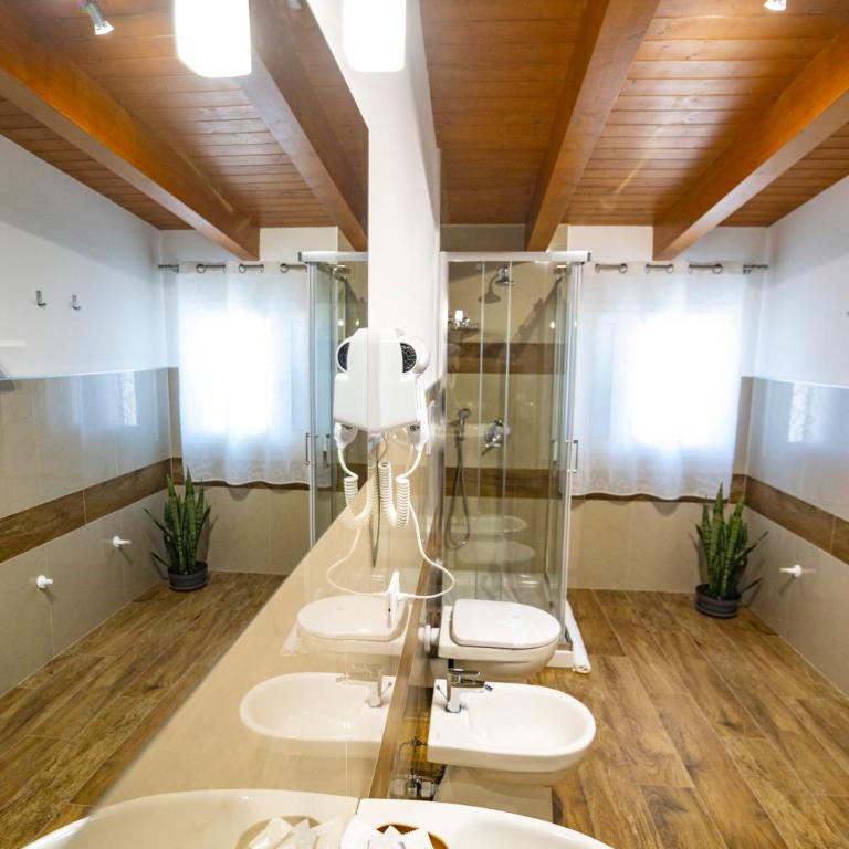 Quattro Canti - Camera Quadrupla con Bagno Privato Esterno - 13