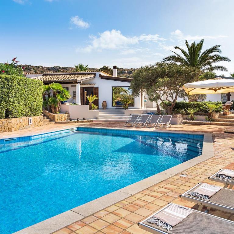 Cala Mancina - Villa con Piscina Privata - 2