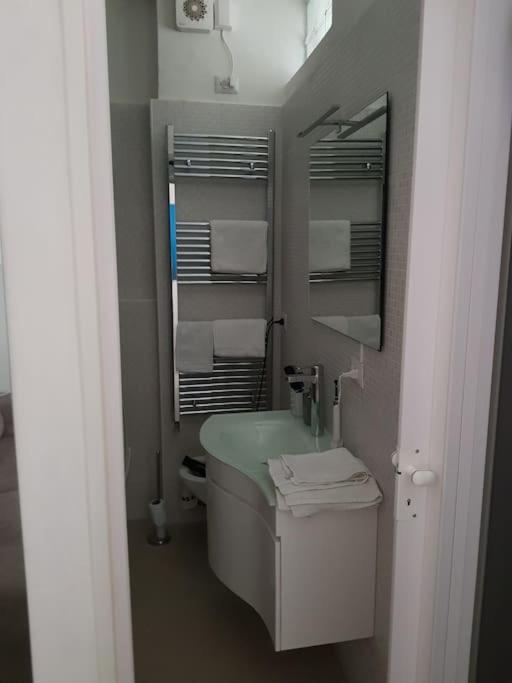 Mini suite fronte mare piazza Mazzini - Appartamento con 1 Camera da Letto - 25