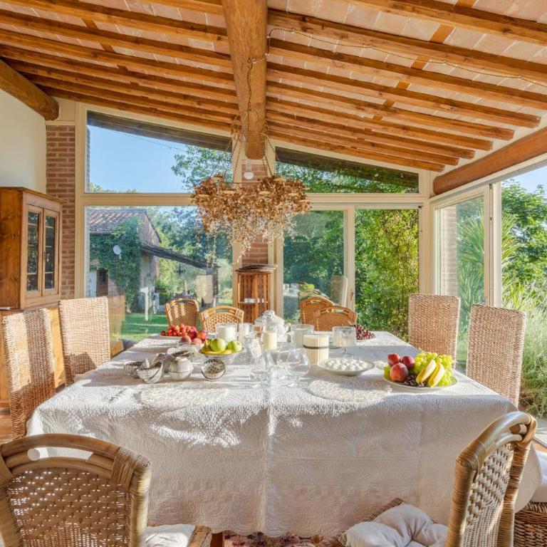 Villa Lorena, a Vintage Home with Indoor Pool - Villa Standard - 11
