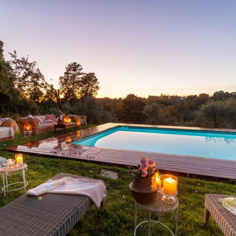 Villa Lorena, a Vintage Home with Indoor Pool - Villa Standard - 17