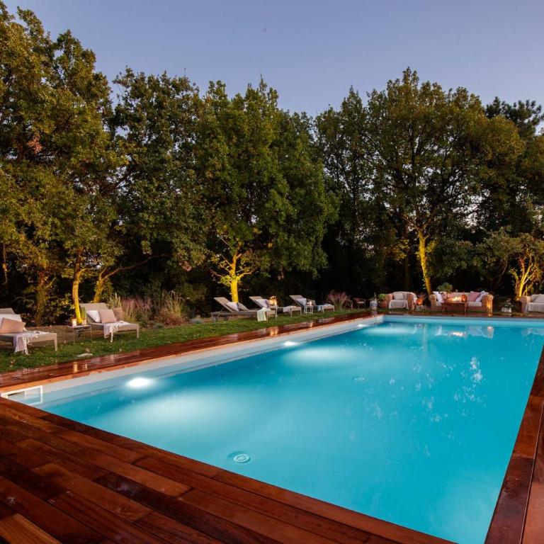 Villa Lorena, a Vintage Home with Indoor Pool - Villa Standard - 22