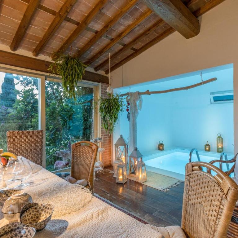 Villa Lorena, a Vintage Home with Indoor Pool - Villa Standard - 29