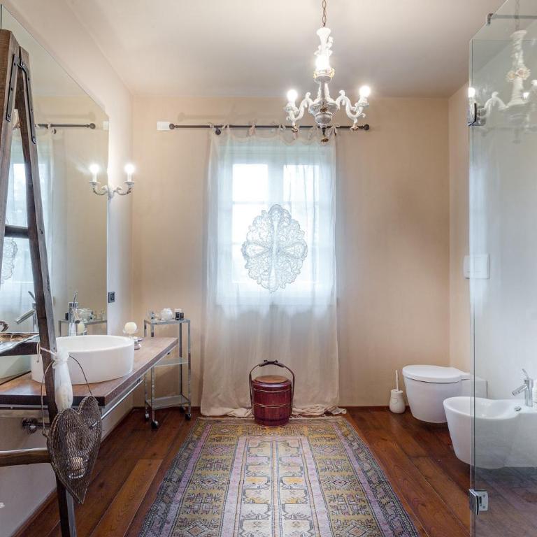 Villa Lorena, a Vintage Home with Indoor Pool - Villa Standard - 43