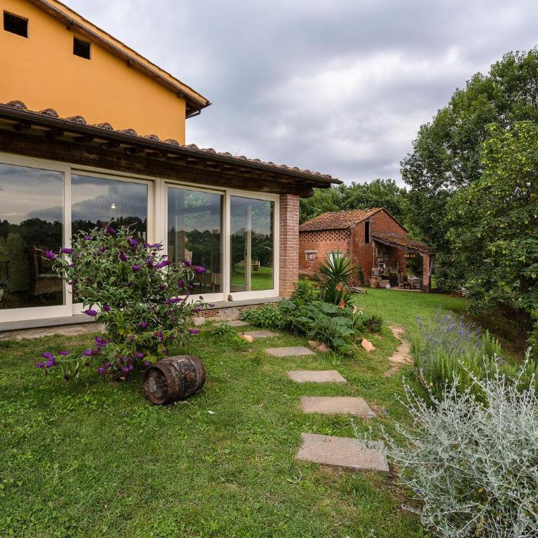 Villa Lorena, a Vintage Home with Indoor Pool - Villa Standard - 53