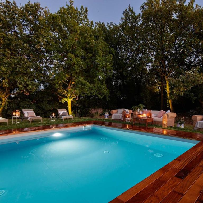 Villa Lorena, a Vintage Home with Indoor Pool - Villa Standard - 65