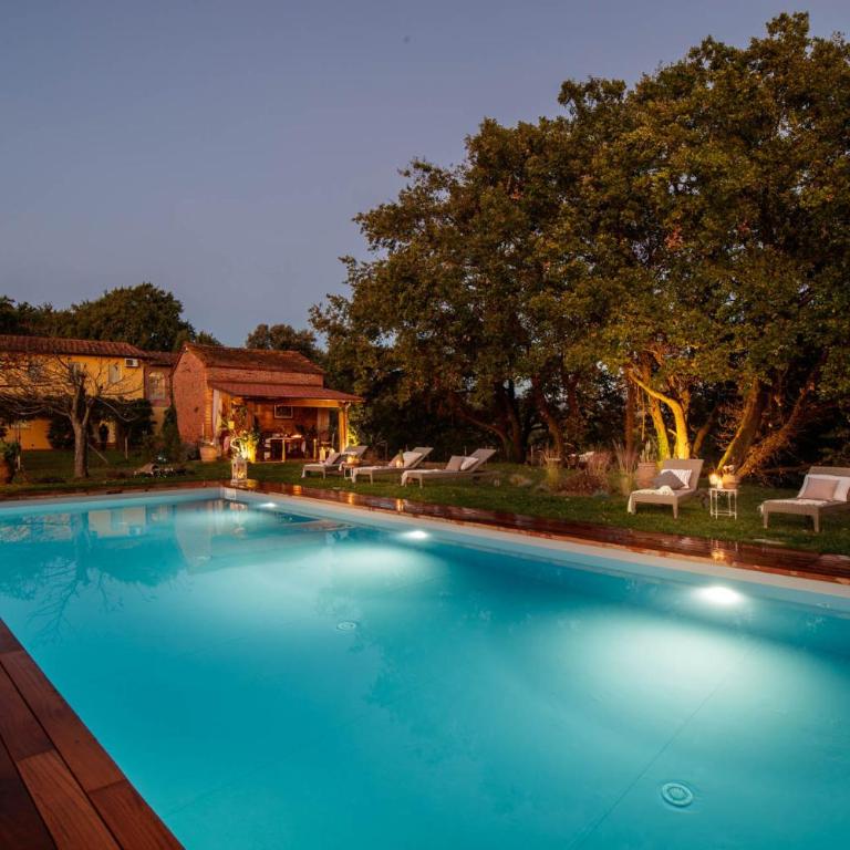 Villa Lorena, a Vintage Home with Indoor Pool - Villa Standard - 66